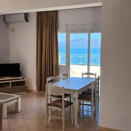 Lilo's Place *